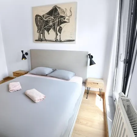 Luxury - Old Town - River- Wawel Apartment Krakow